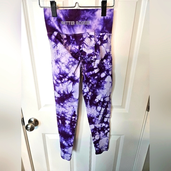 Purple Tie-Dye Women's Bumtastic Leggings! - Picture 9 of 13